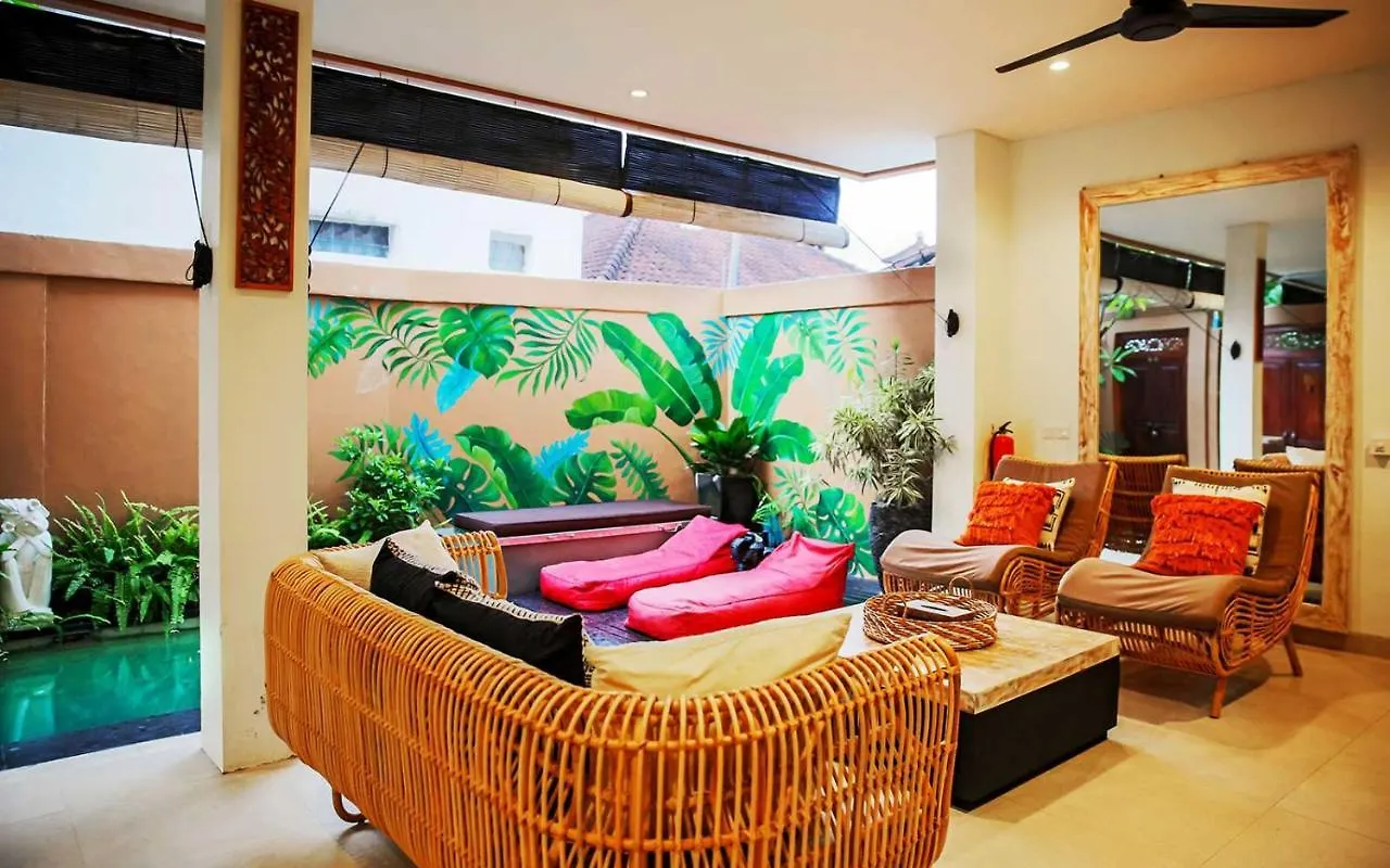 Aroha Boutique Villas Seminyak  0*, Seminyak (Bali)